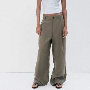 NWT ZARA PLEATED PANTS KHAKI